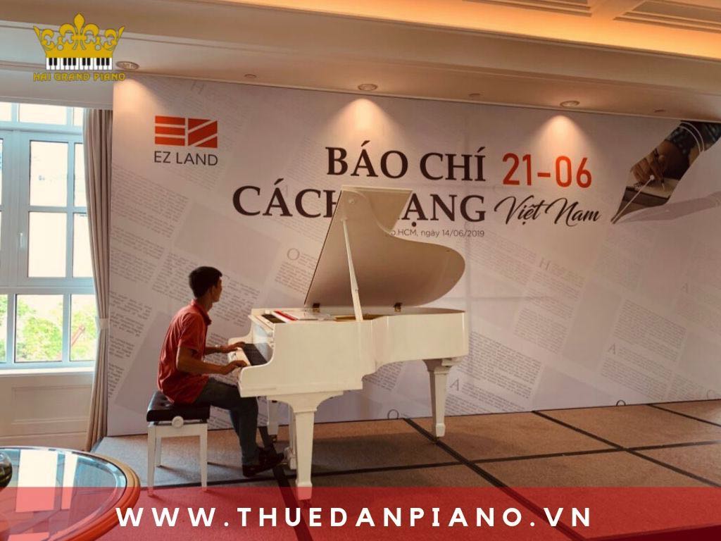 Thuê Đàn Piano Biểu Diễn Sự Kiện Cao Cấp | Sài Gòn 