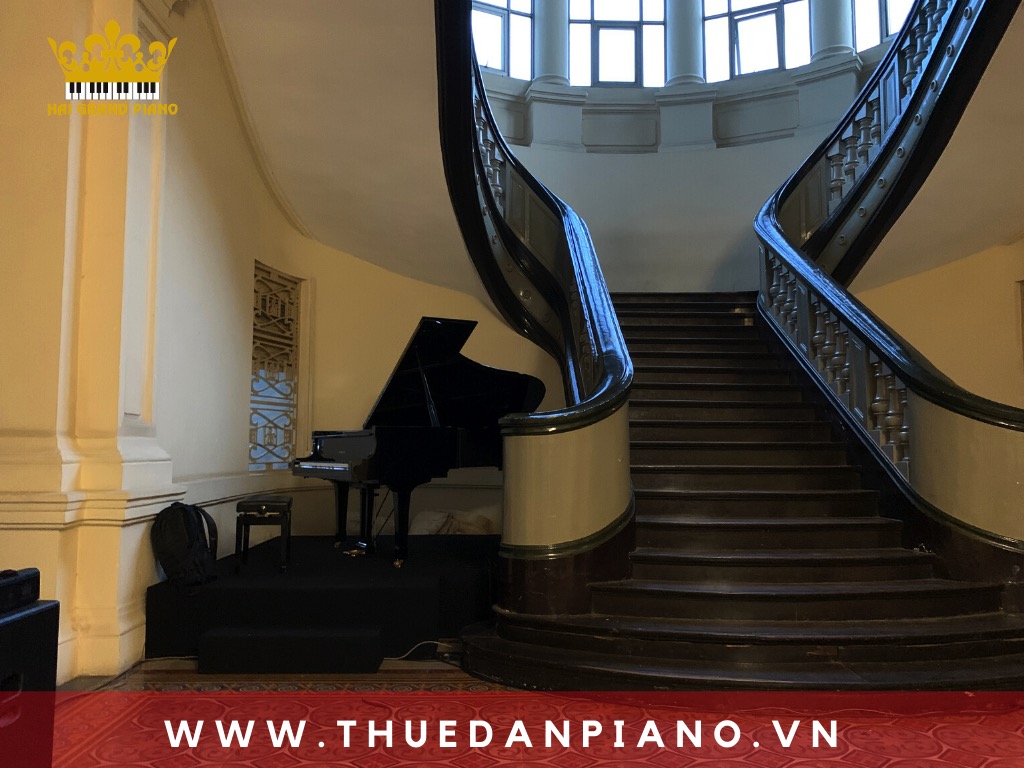 THUÊ ĐÀN GRAND PIANO BIỂU DIỄN | Bảo tàng Thành phố Hồ Chí Minh