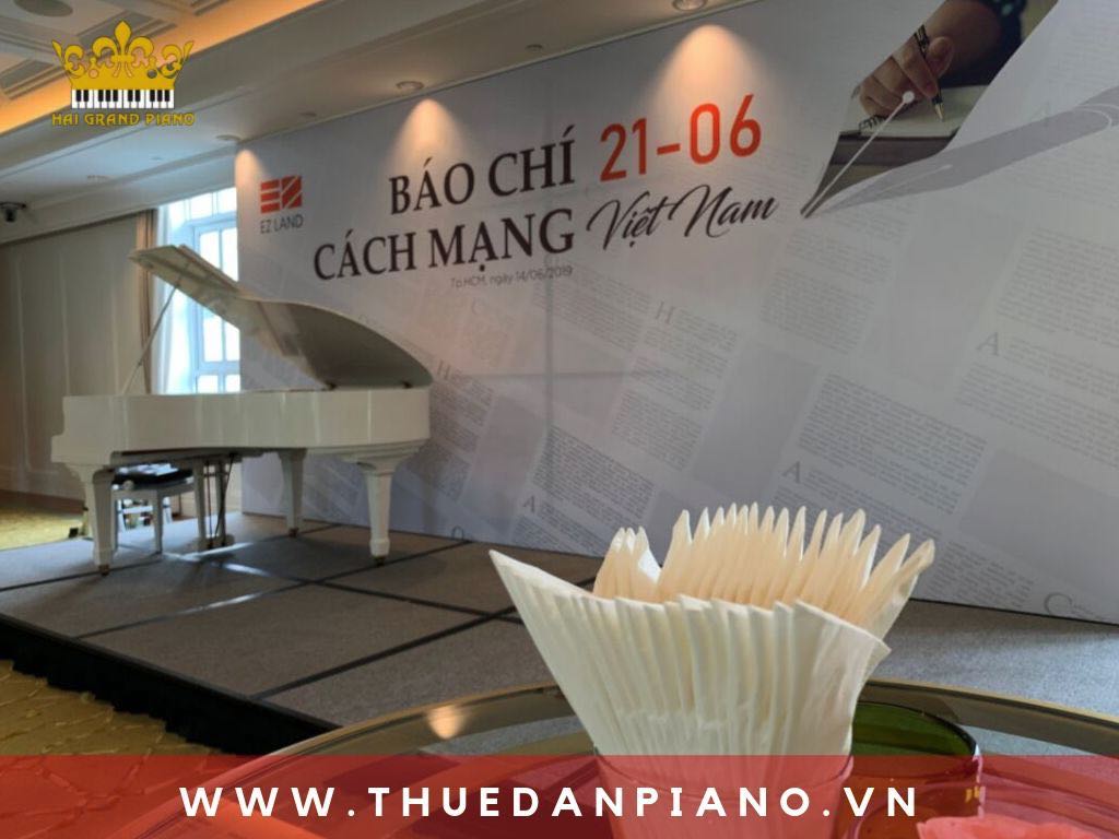 cho-thue-dan-piano-event-cao-cap