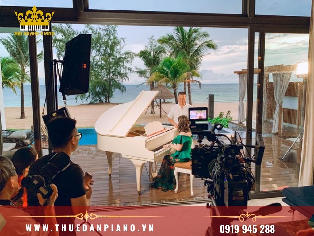 CHO THUÊ ĐÀN PIANO BIỂU DIỄN EVENT SINH NHẬT | Mövenpick Resort Waverly Phú Quốc 