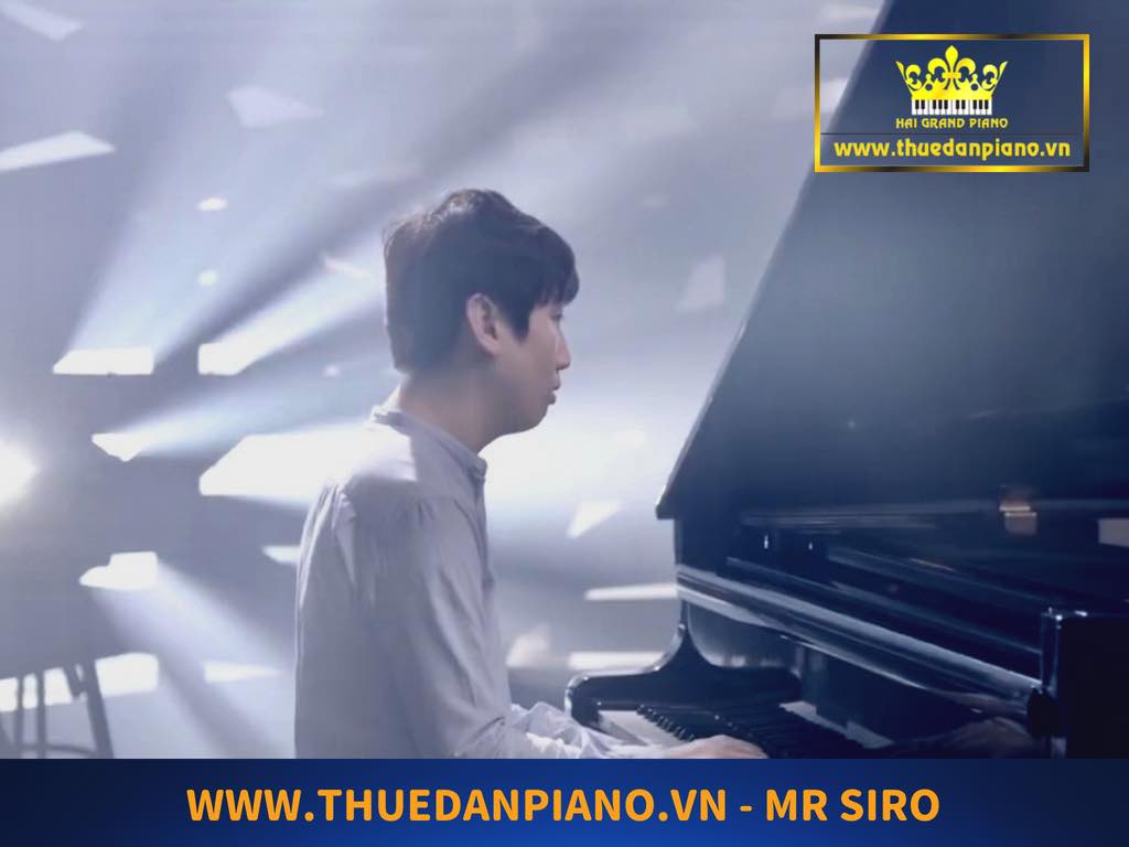 mr-siro-grand-piano-1