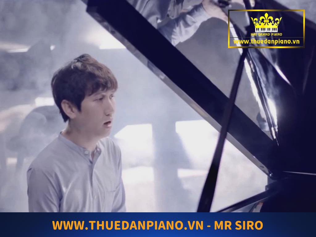 mr-siro-grand-piano-2