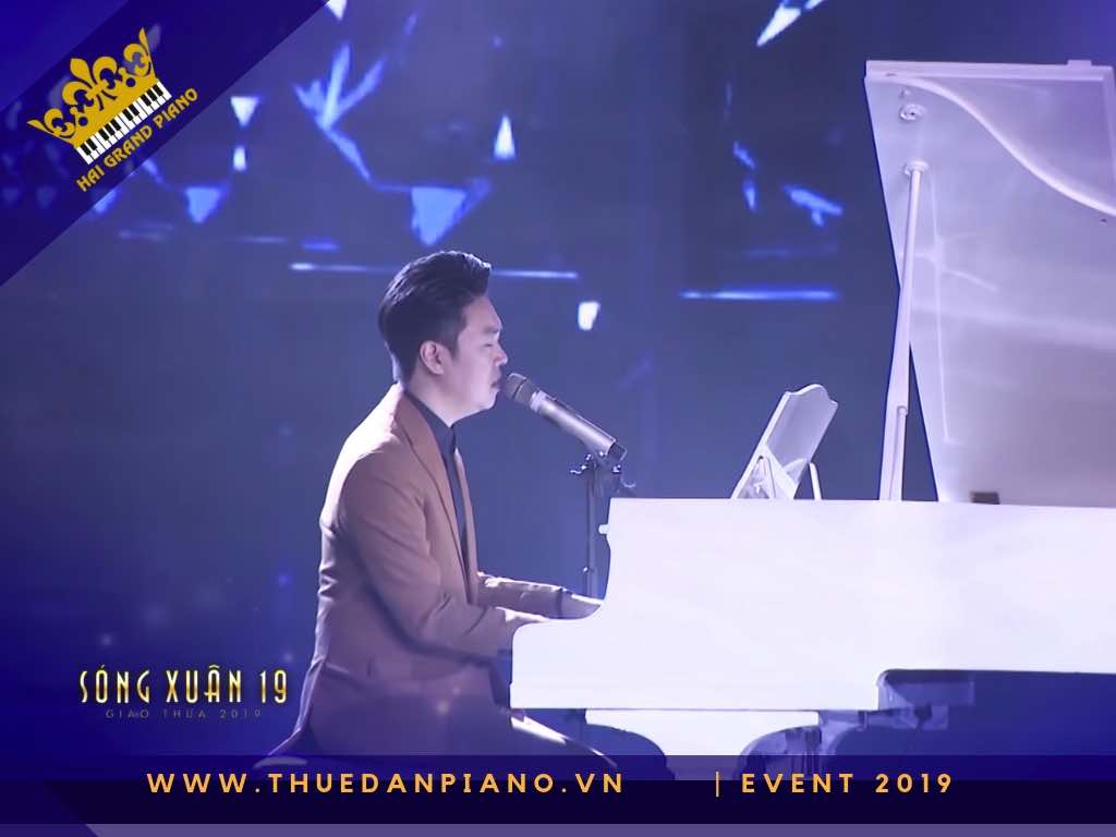 Lên Hiếu - Thuê Đàn Grand Piano Biểu Diễn Sân Khấu Sóng Xuân 2019 