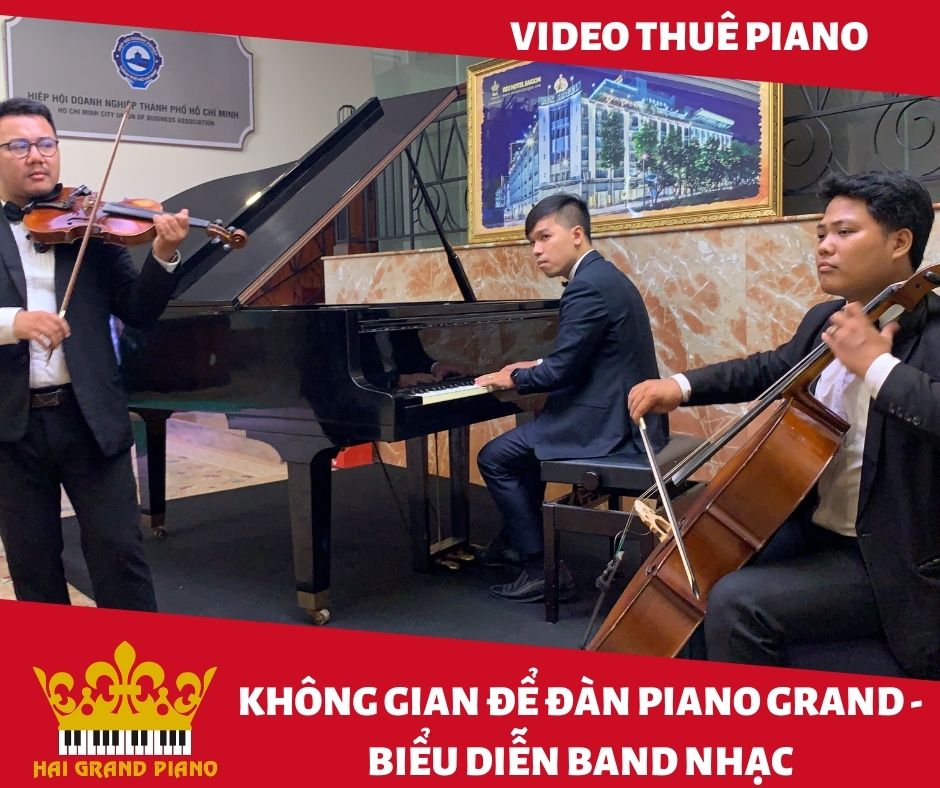 VIDEO - THUÊ ĐÀN PIANO BIỂU DIỄN EVENT BAND NHẠC - KS REX | QUẬN 1 